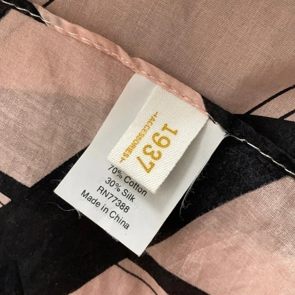 #9 Madewell LA Mapmaker Scarf - Picture 3 of 3